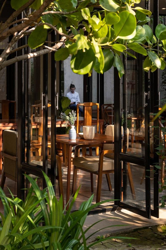 Cherlock Hotel Chiang Mai Dış mekan fotoğraf